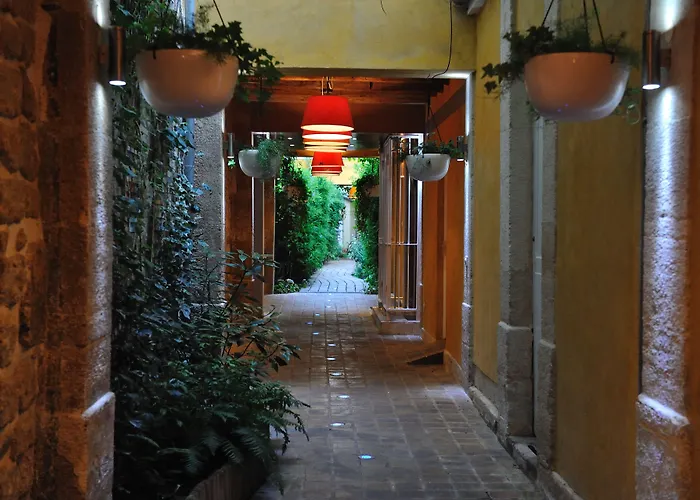 Ferienwohnung Les Patios Du Marais 1 Paris